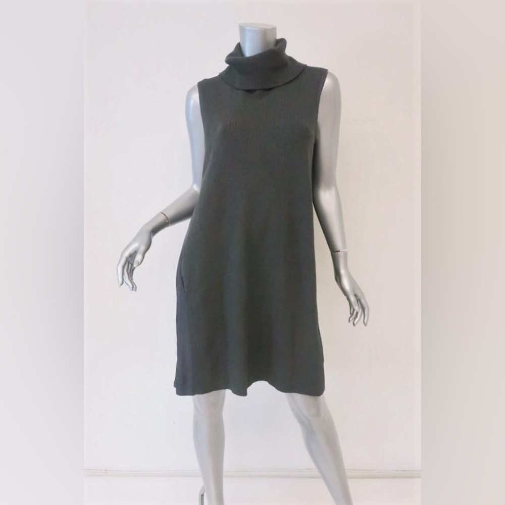 James Perse Charcoal Turtleneck Dress💥